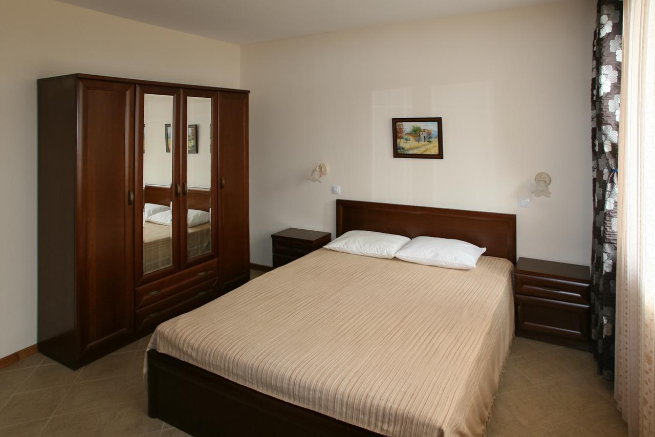 Private 102 With Heated Pool In Blacksearama